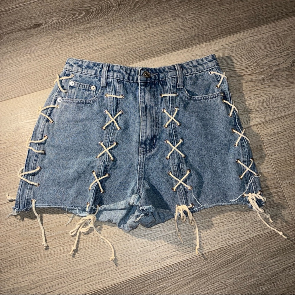 Boho Festival misguided Size 6 Style#G1808658 Shorts excellent condition